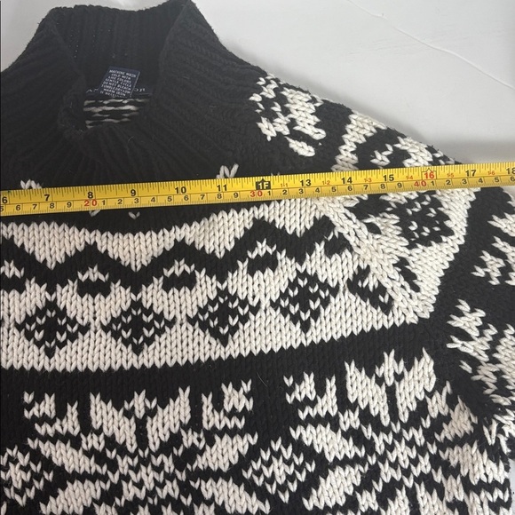 Ann Taylor black and white fair isle mock neck long sleeve sweater - Picture 12 of 15